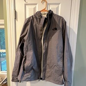 Men’s grey hyvent 2.5l rain jacket size large VGUC